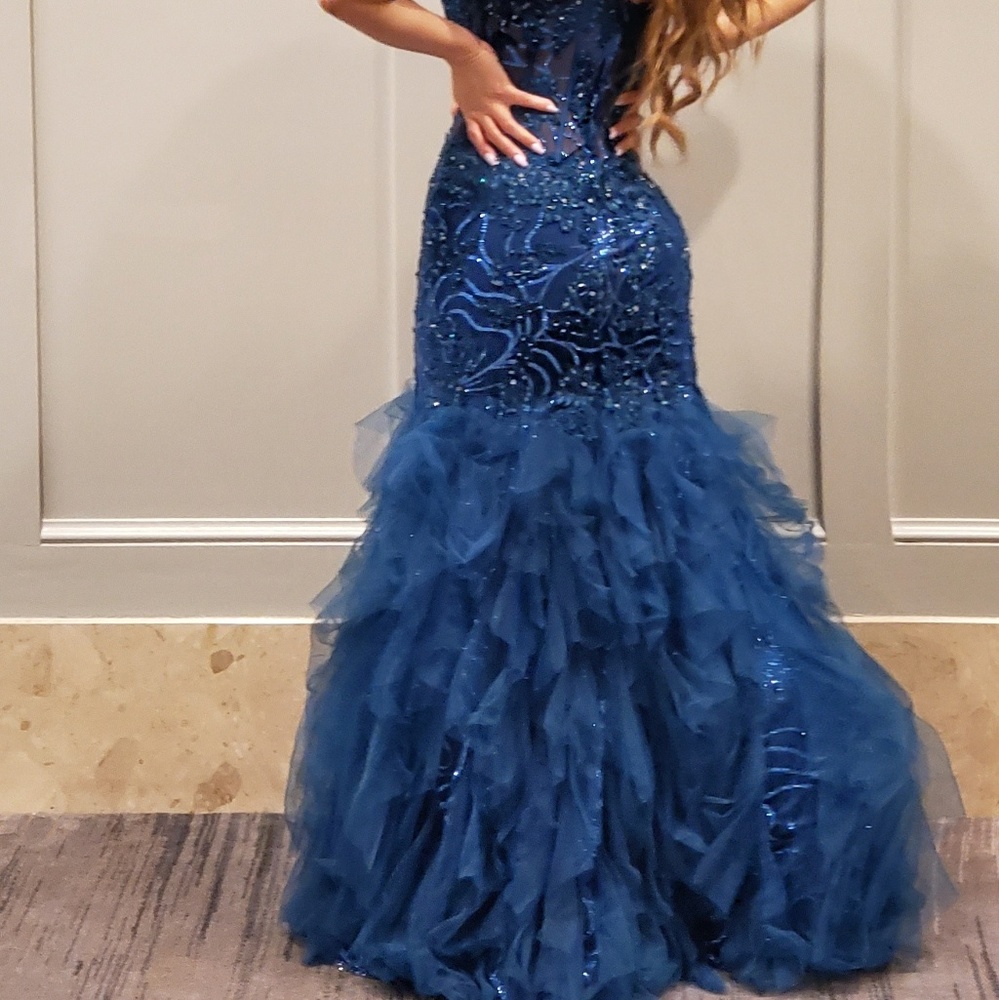 Layered Tulle Sequin Mermaid Prom/Pageant Dress - Picture 3 of 5